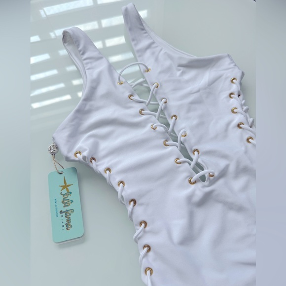 Luli Fama Open side one piece bodysuit color white size Small - Picture 13 of 16